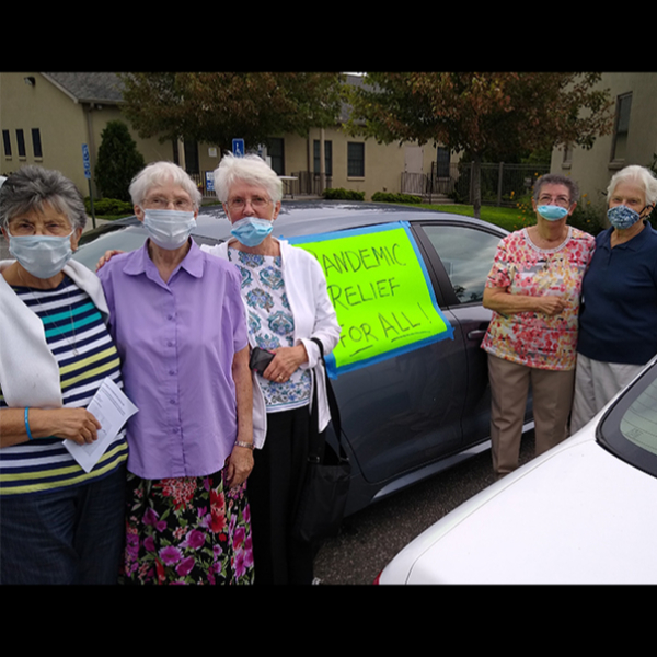 Car Caravan Advocates for Undocumented